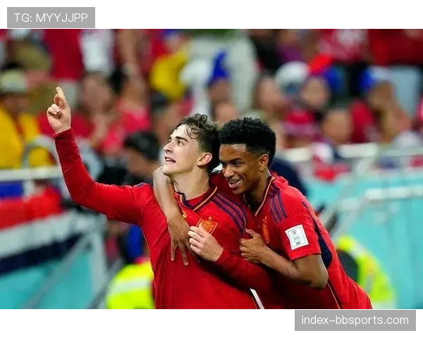 西班牙加维佩德里中场搭档 巴萨双星创造力融合试验